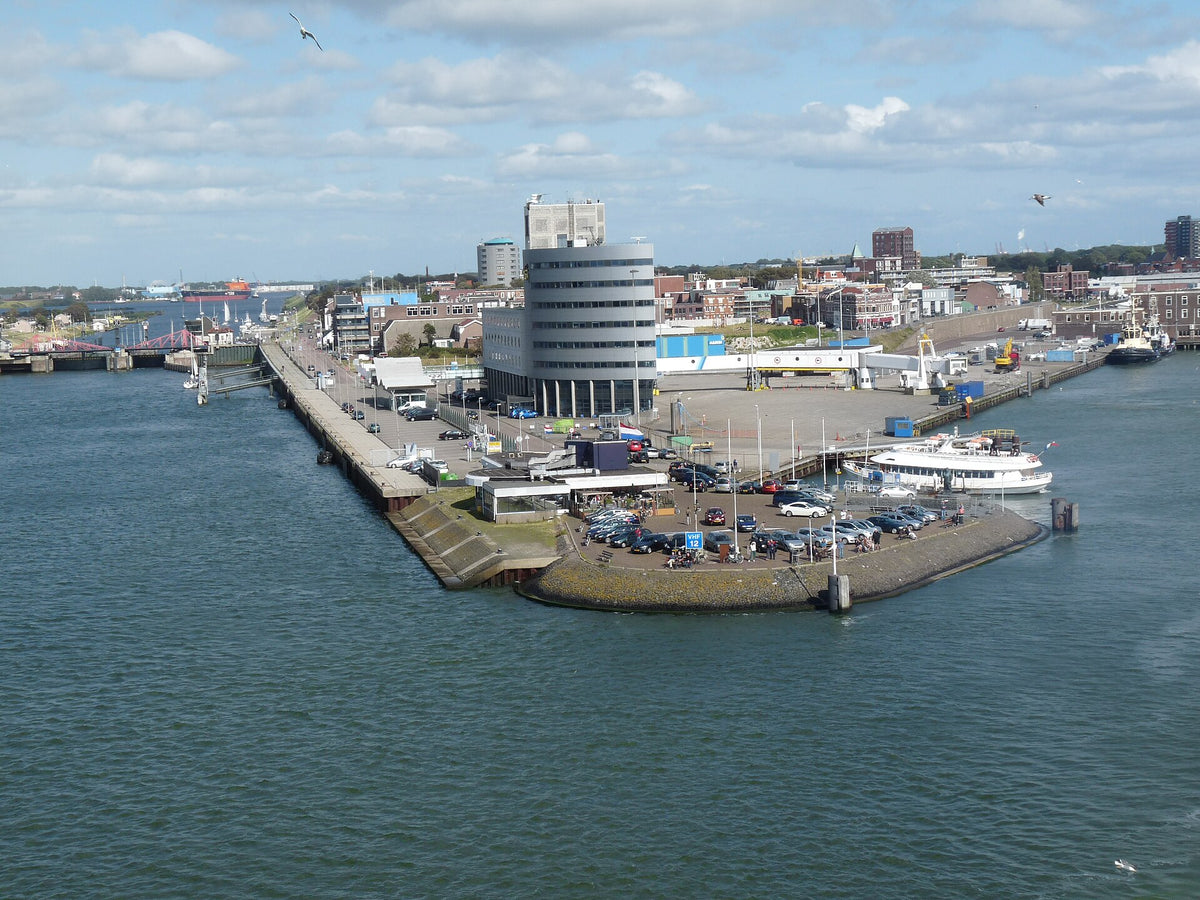 De haven van IJmuiden