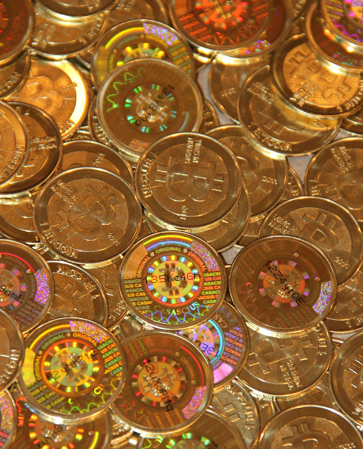 Fysieke bitcoinmunt (illustratie)