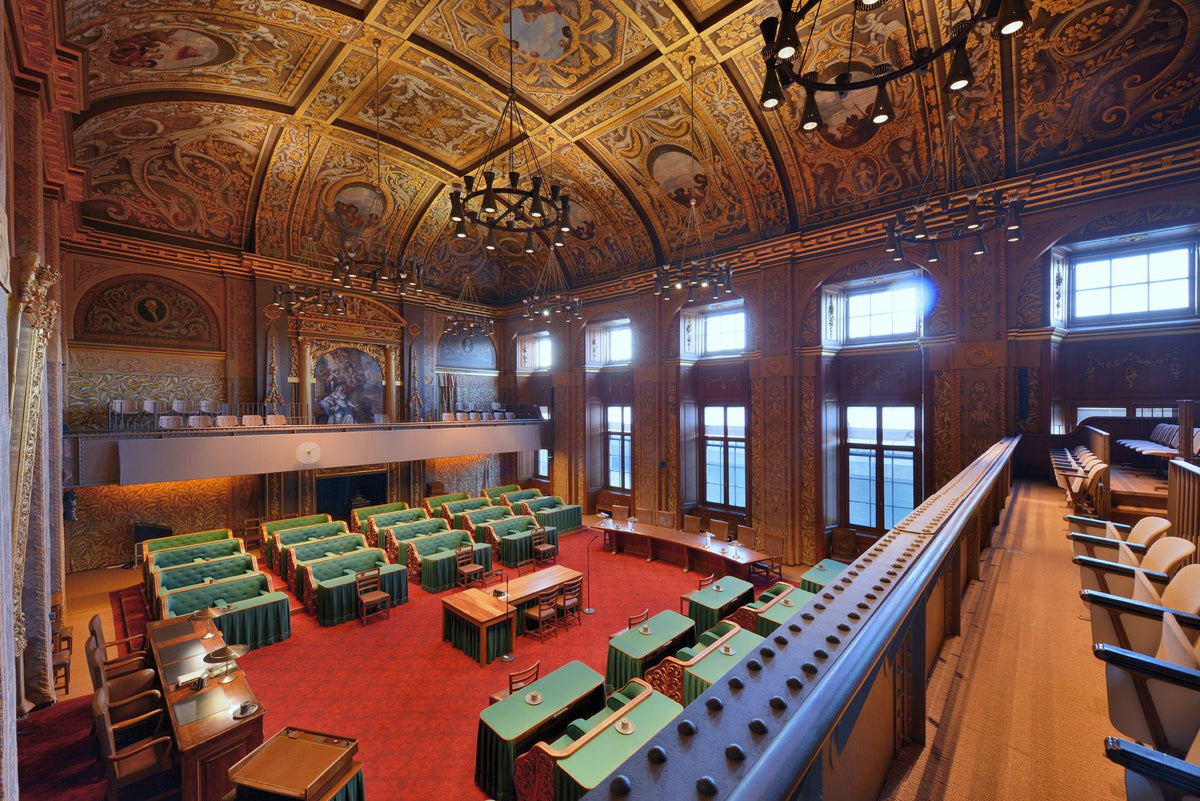 De plenaire zaal van de Eerste Kamer in Den Haag